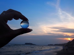 謹んで初春のお慶びを申し上げます